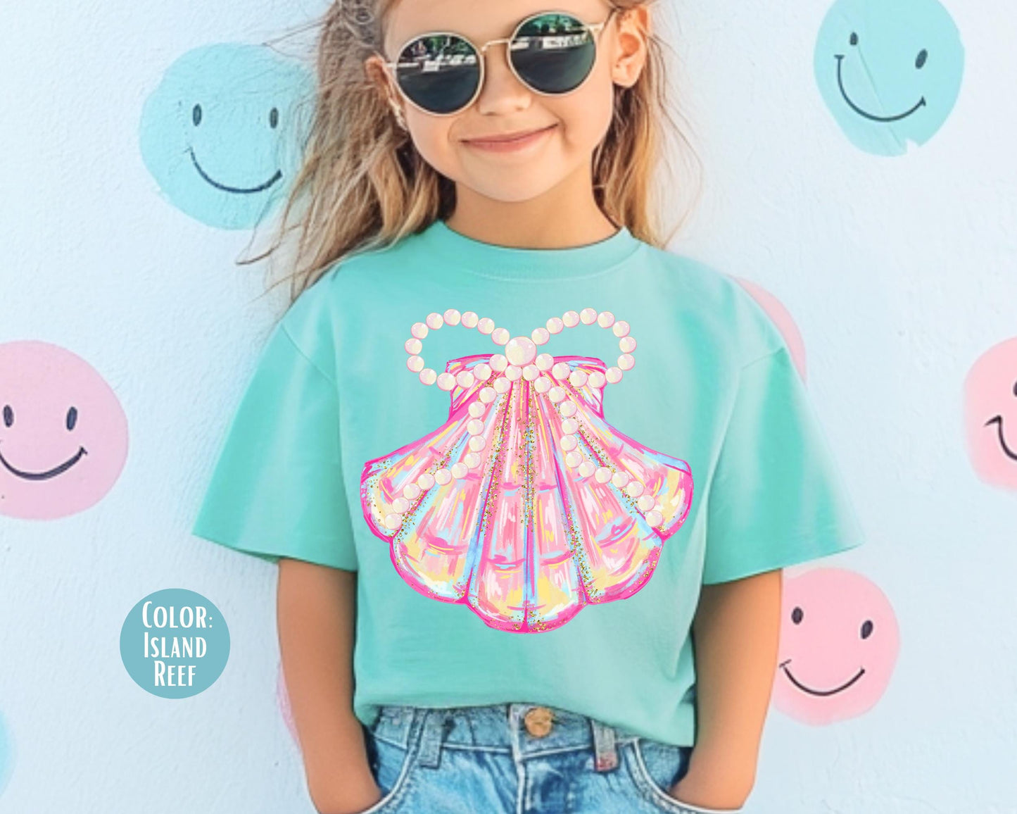 Comfort Colors® Kids Coquette Clam Bow Shirt, Girls Pink Clam Shirt, Kids Beach Shirts, Youth Beach Shirts, Matching Mom and Daughter Shirts