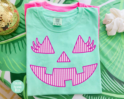 Comfort Colors Pink Pumpkin Shirt: Girly Halloween Lashes