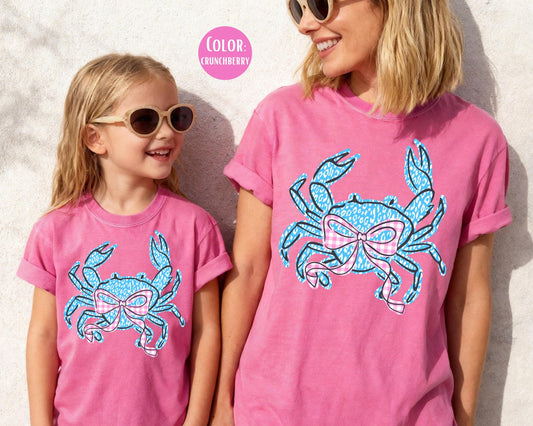 Comfort Colors® Preppy Blue Leopard Crab Shirt, Girls Coquette Crab Shirts
