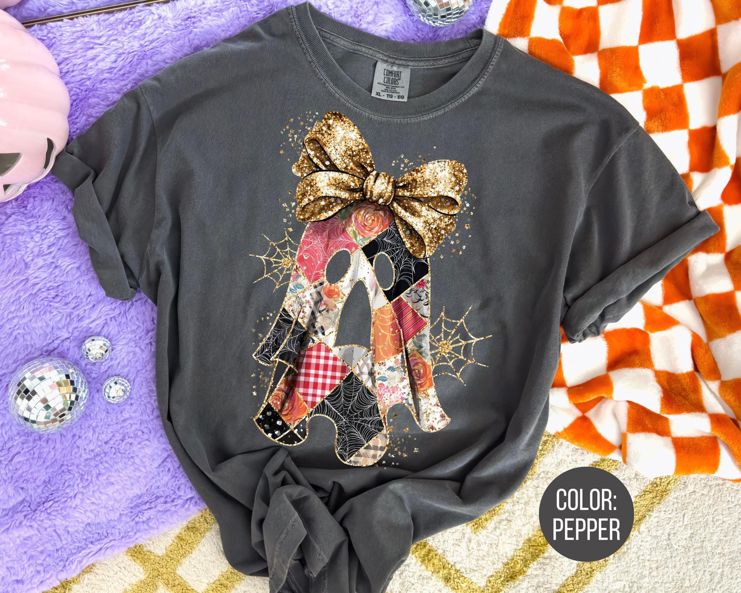 Comfort Colors Ghost Shirt: Preppy Fall Tee with Glitter Bow