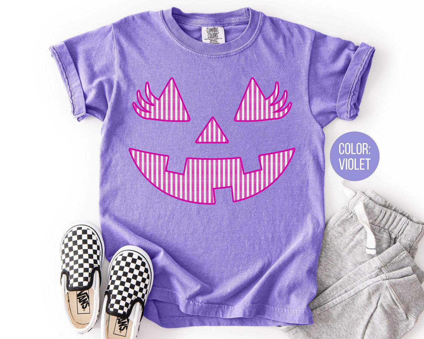 Comfort Colors Pink Pumpkin Shirt: Girly Halloween Lashes