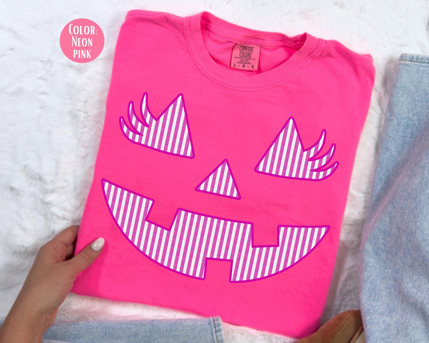 Comfort Colors Pink Pumpkin Shirt: Girly Halloween Lashes