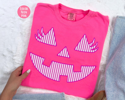 Comfort Colors Pink Pumpkin Shirt: Girly Halloween Lashes