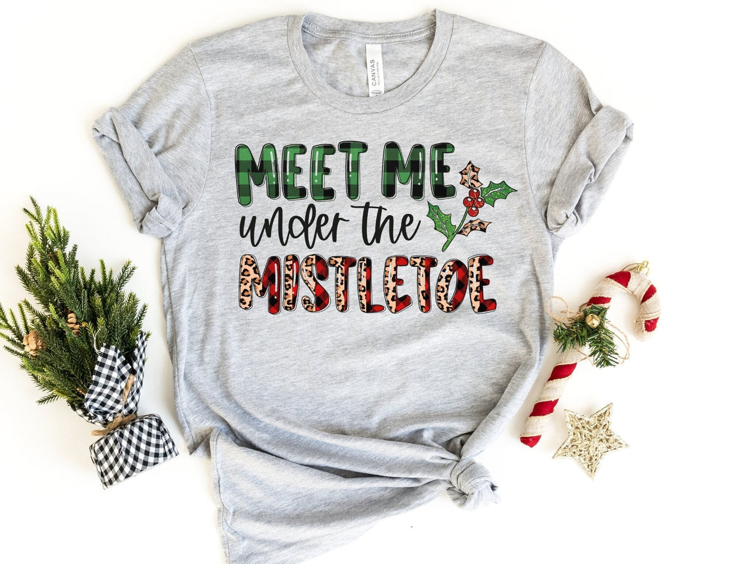 Meet Me Under the Mistletoe - Christmas T-Shirt